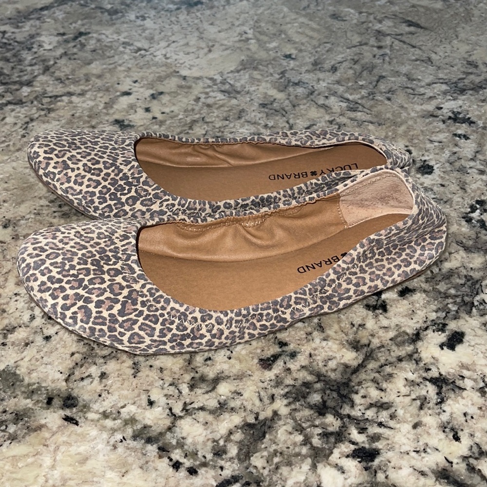 Flats lucky brand